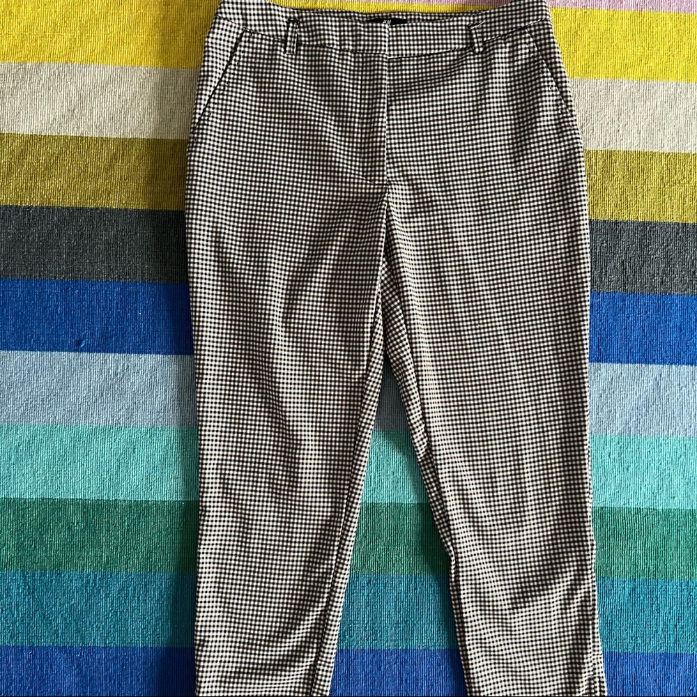 Cute H&M Print Pants • Size 10 • EUC • brown, black, cream tiny plaid print